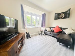 Photo 19- click for photo gallery